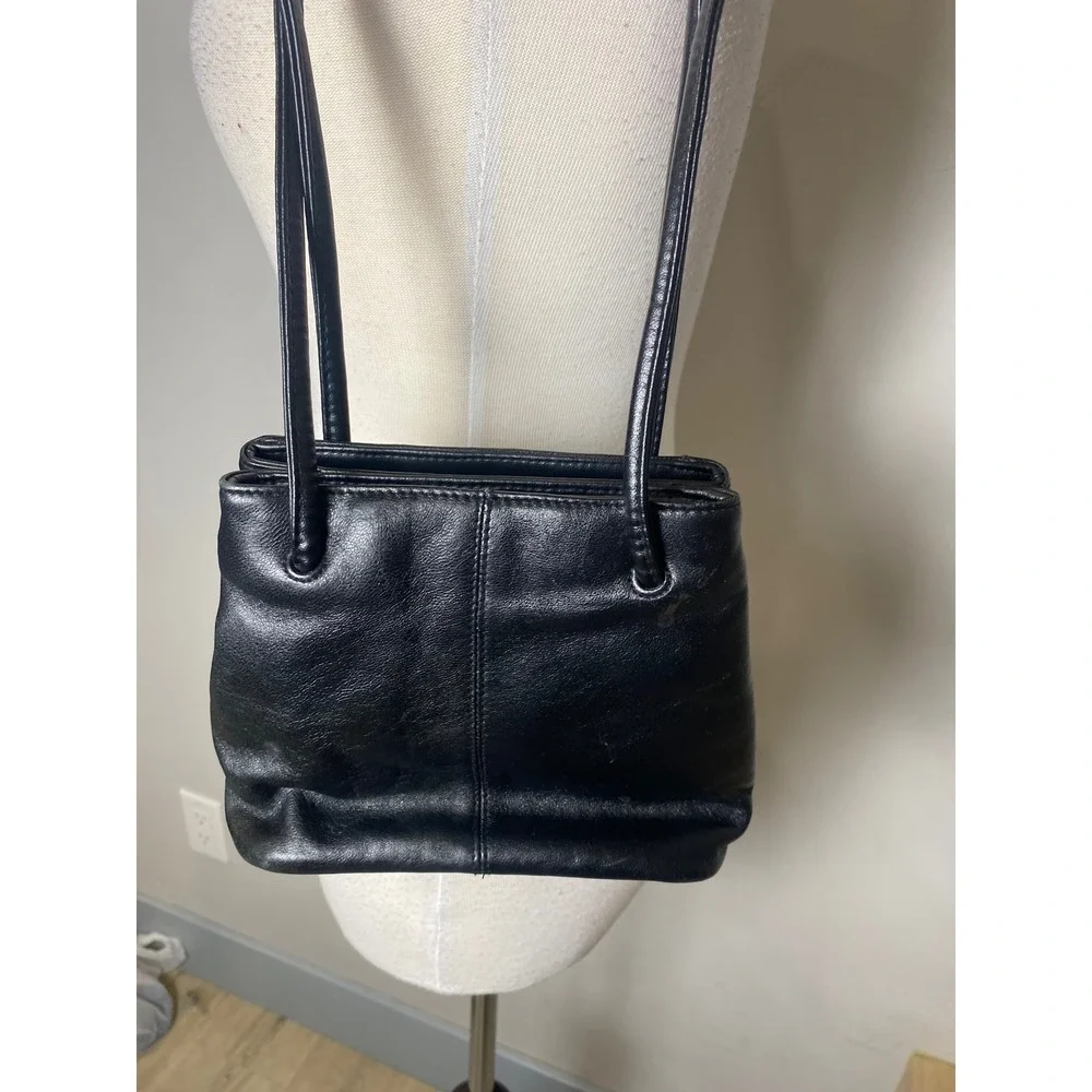 Vintage 90s Black Genuine Leather Shoulder Bag Minimalist Small Tote Purse